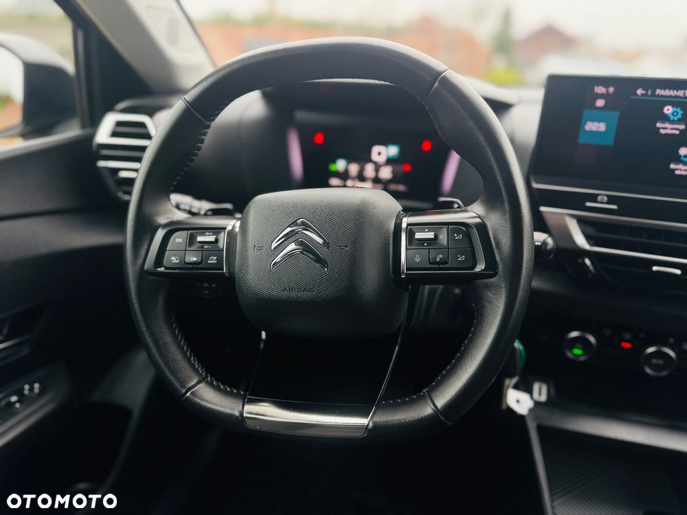 Citroën C4 BlueHDi 130 Stop&Start EAT8 SHINE - 11