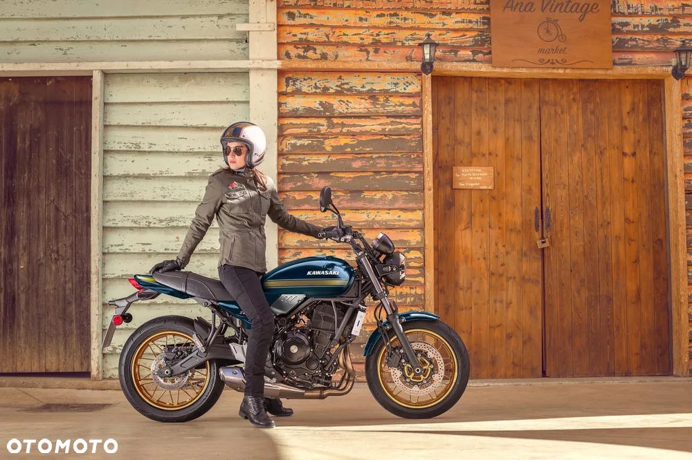 Kawasaki Z 650 RS - 2