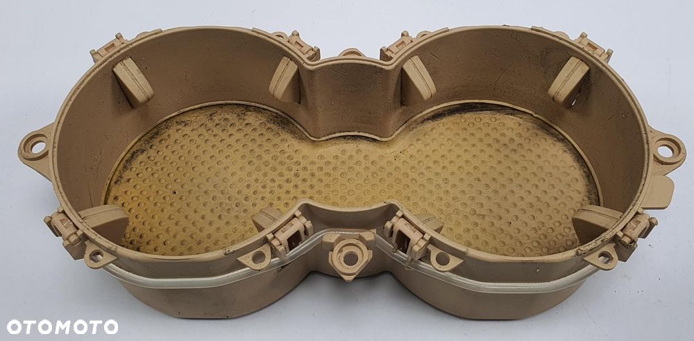 UCHWYT NA KUBKI RAMKA TUNELU VW PASSAT B5 3B0862531 - 2