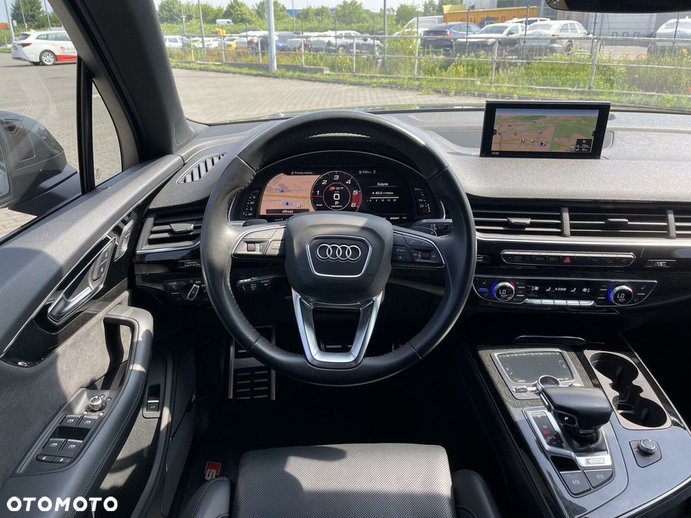 Audi SQ7 - 11
