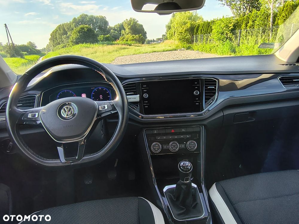 Volkswagen T-Roc 1.5 TSI GPF ACT Premium - 12