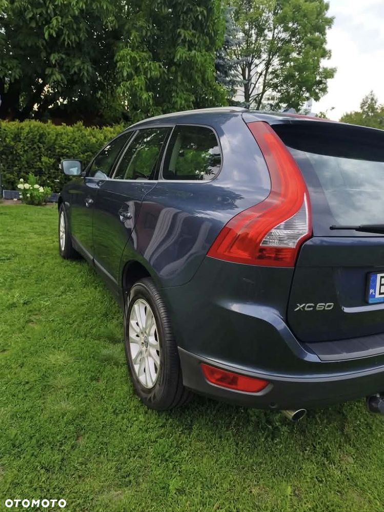 Volvo XC 60 D5 AWD - 3