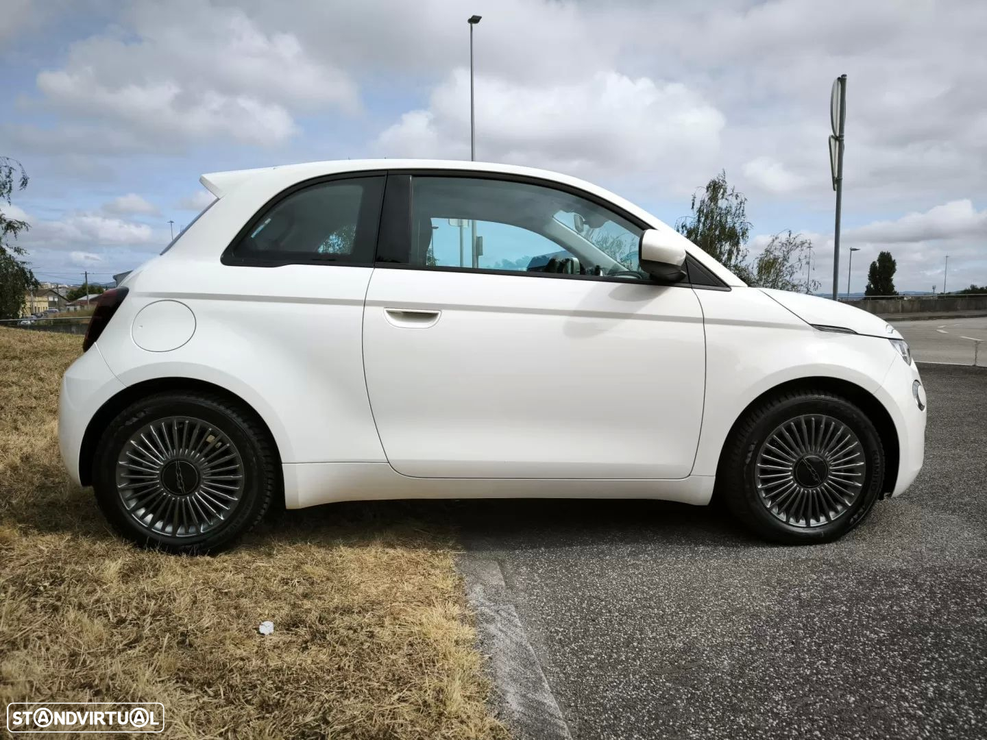 Fiat 500e Icon - 10