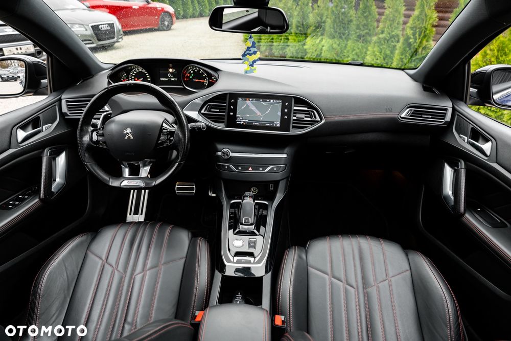 Peugeot 308 PureTech 130 EAT8 GT - 27