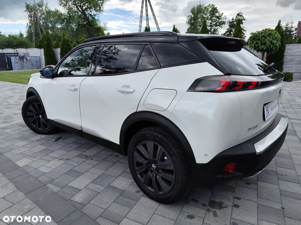 Peugeot 2008 1.2 PureTech GT Line S&S - 3