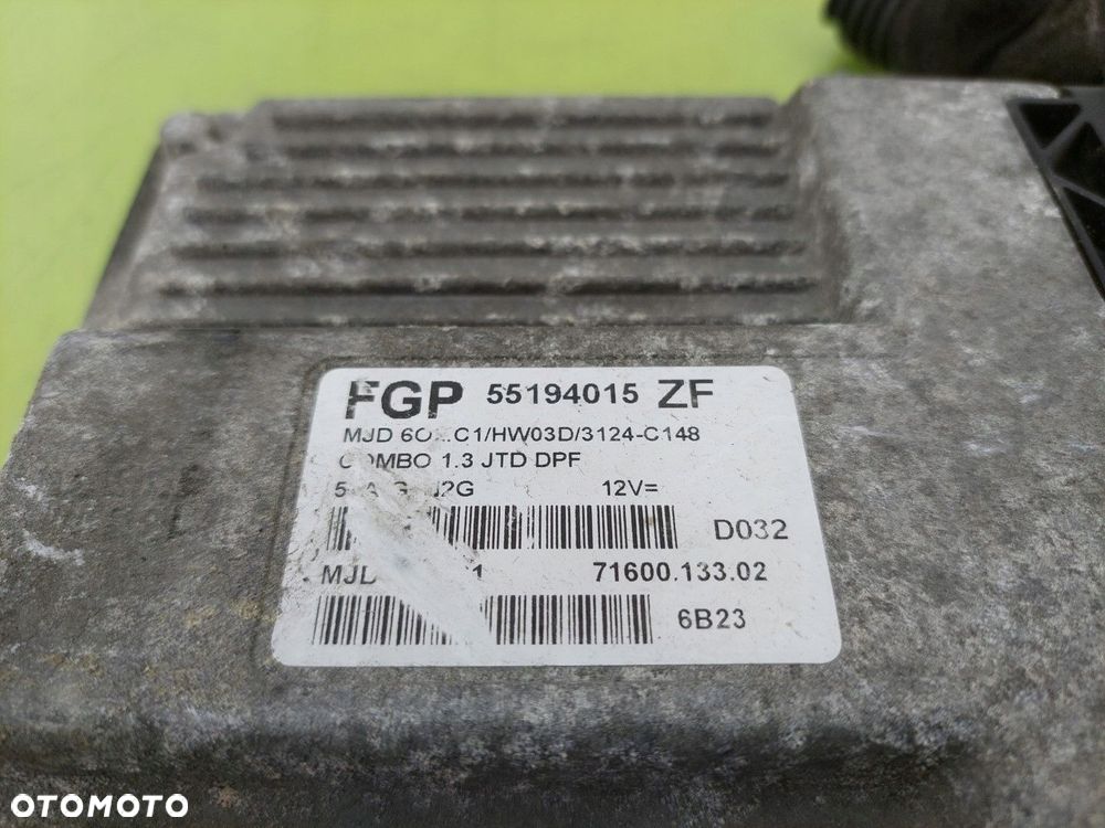 Komputer sterownik silnika Opel Corsa Combo C 1,3 CDTI 55194015ZF - 3