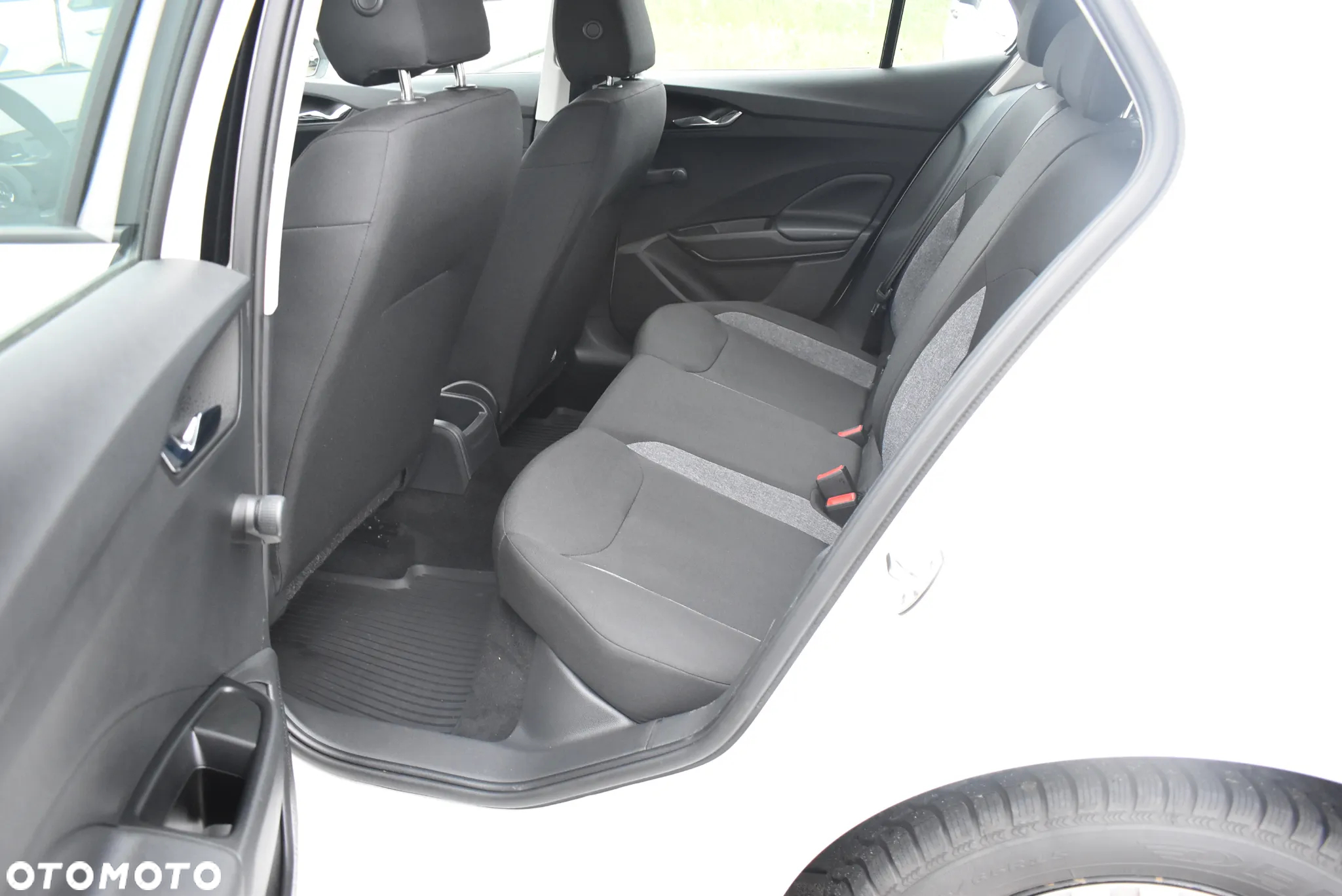 Skoda Fabia 1.0 Active - 12