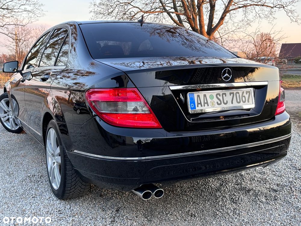 Mercedes-Benz Klasa C 180 Kompressor Avantgarde - 23