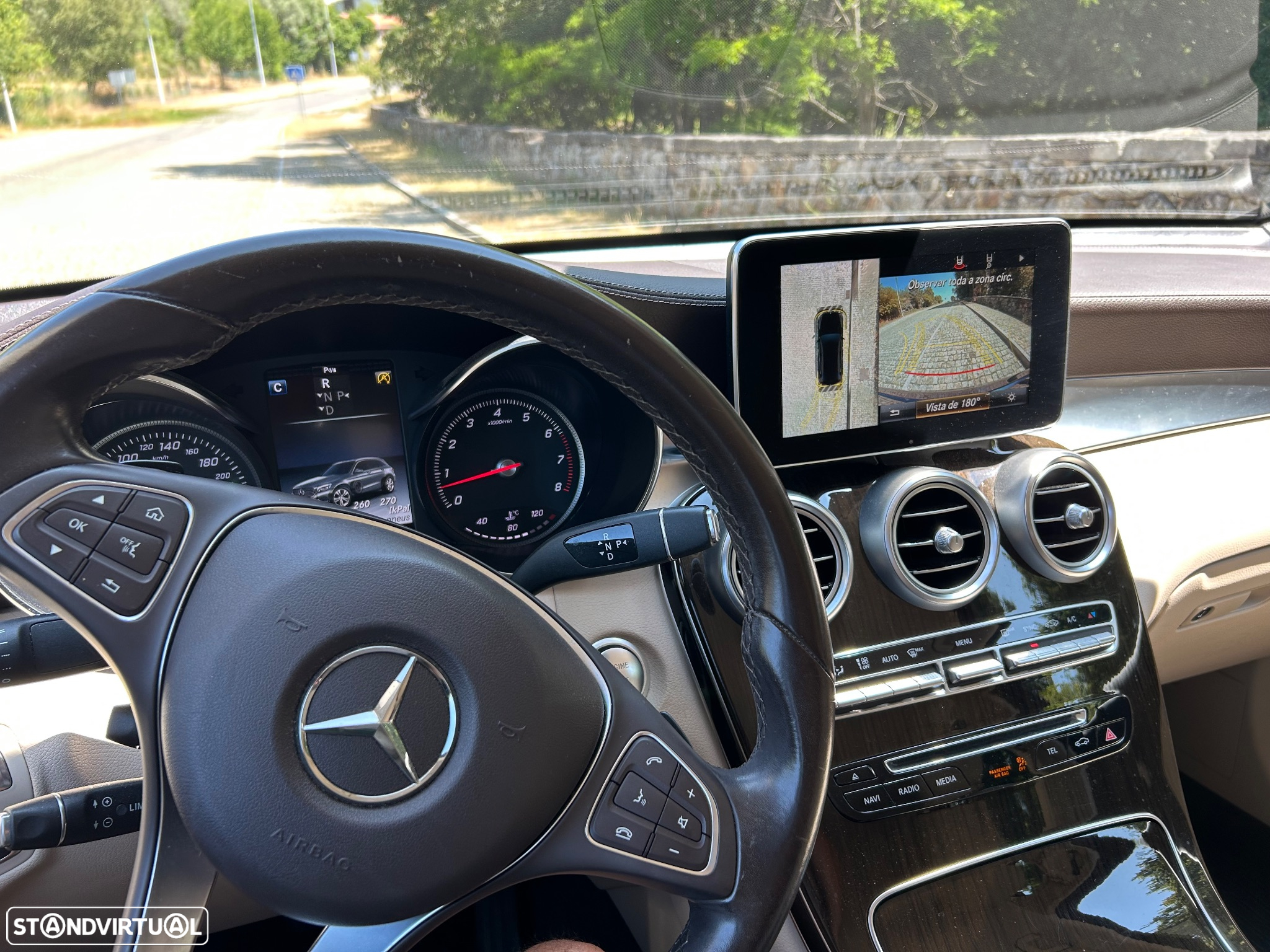 Mercedes-Benz GLC 250 Coupe 4Matic 9G-TRONIC AMG Line - 20