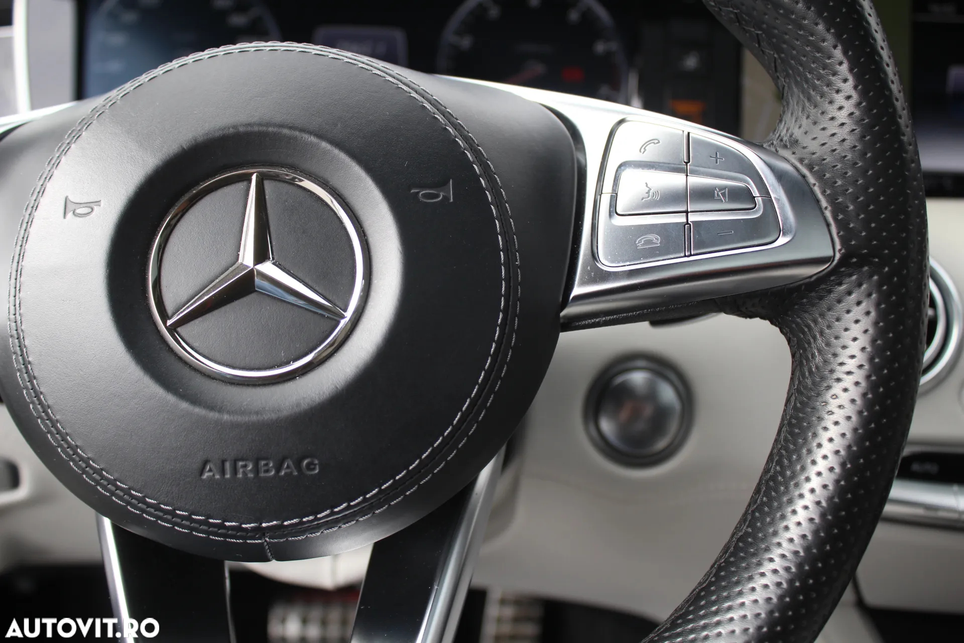 Mercedes-Benz S 500 4MATIC Coupe Aut - 6