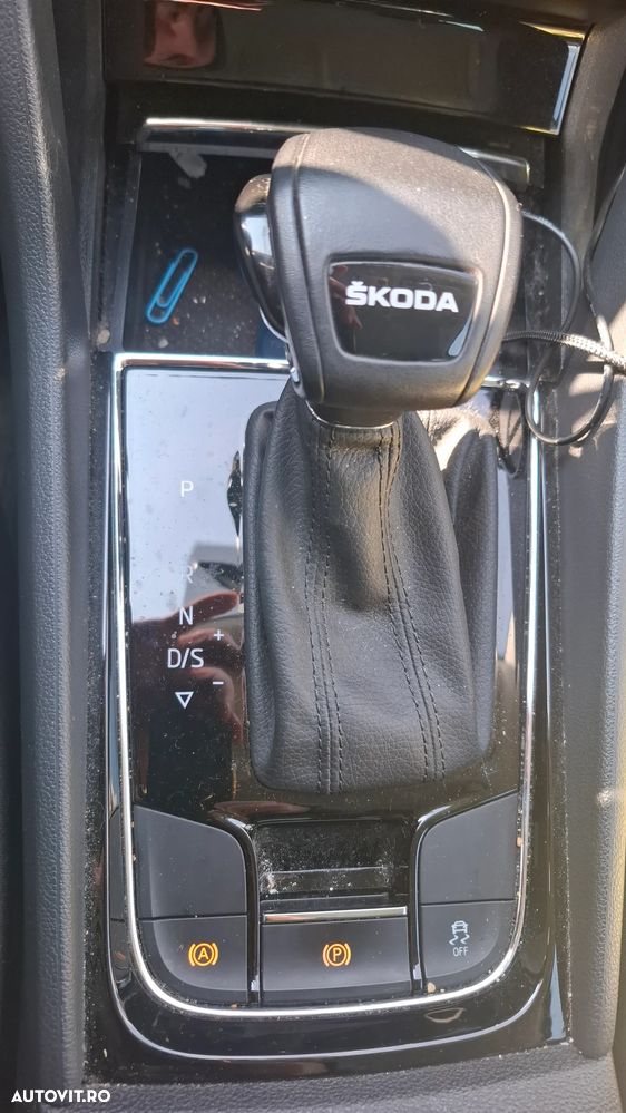 Skoda Karoq 1.5 TSI DSG Style - 8