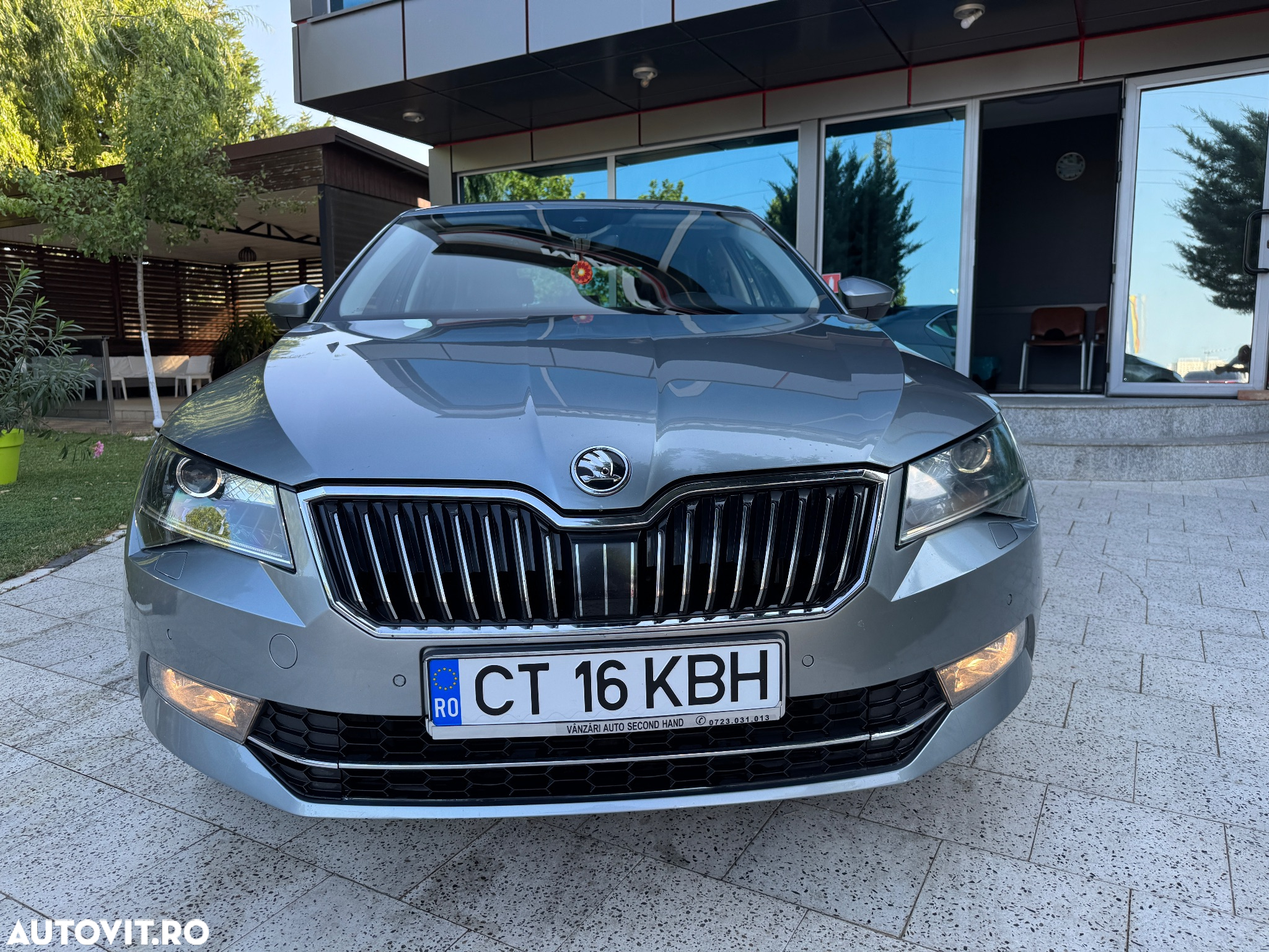 Skoda Superb 2.0 TDI 4x4 Active - 24