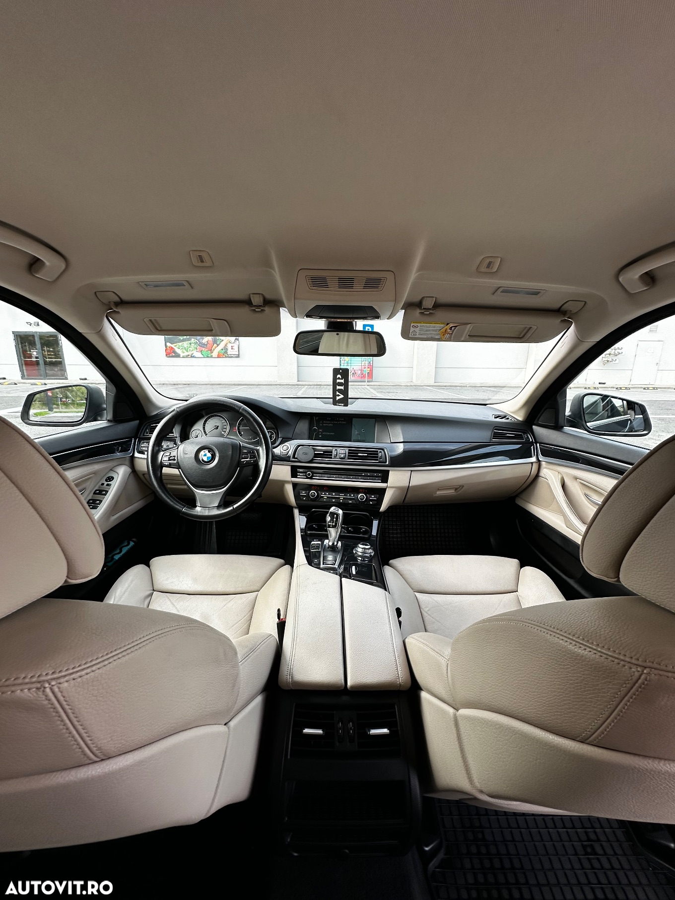 BMW Seria 5 520d - 8