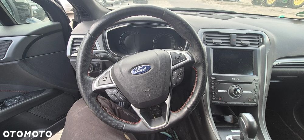 Ford Mondeo 1.5 EcoBoost ST-Line X - 36