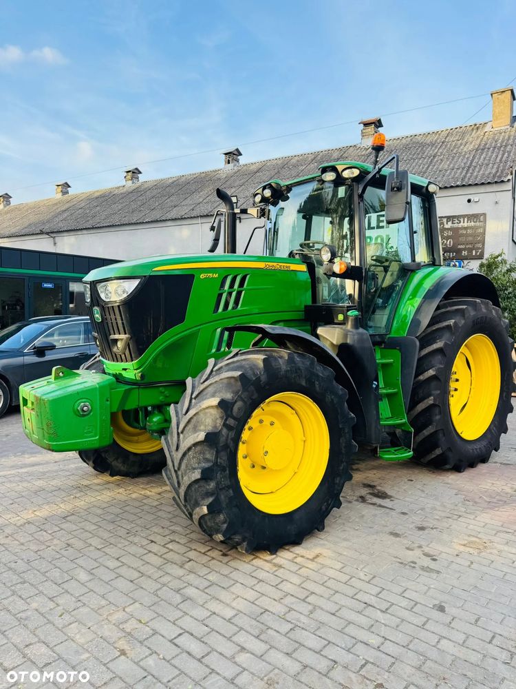 John Deere 6175M - 2