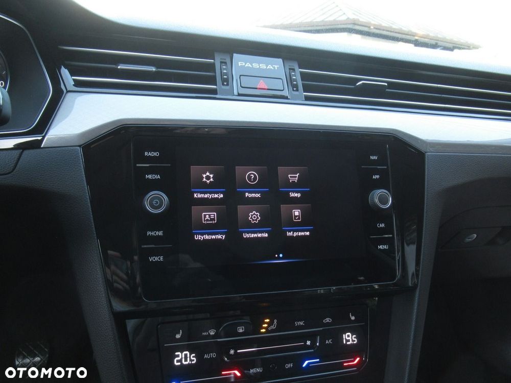 Volkswagen Passat 1.5 TSI EVO Business - 19