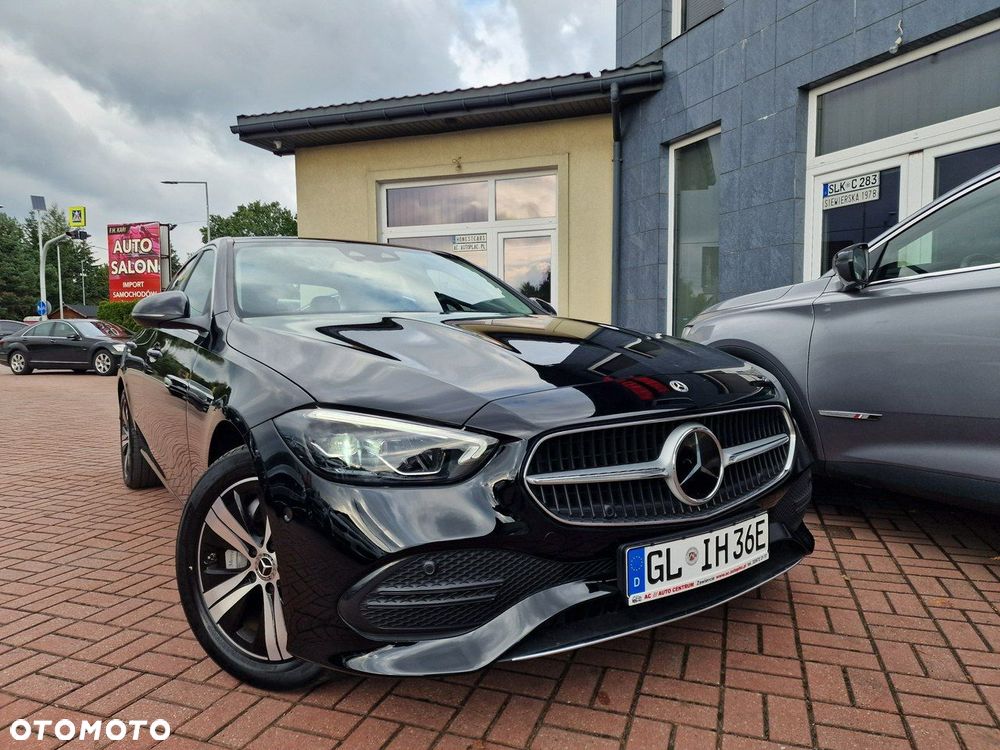 Mercedes-Benz Klasa C 300 e 9G-TRONIC Avantgarde - 16