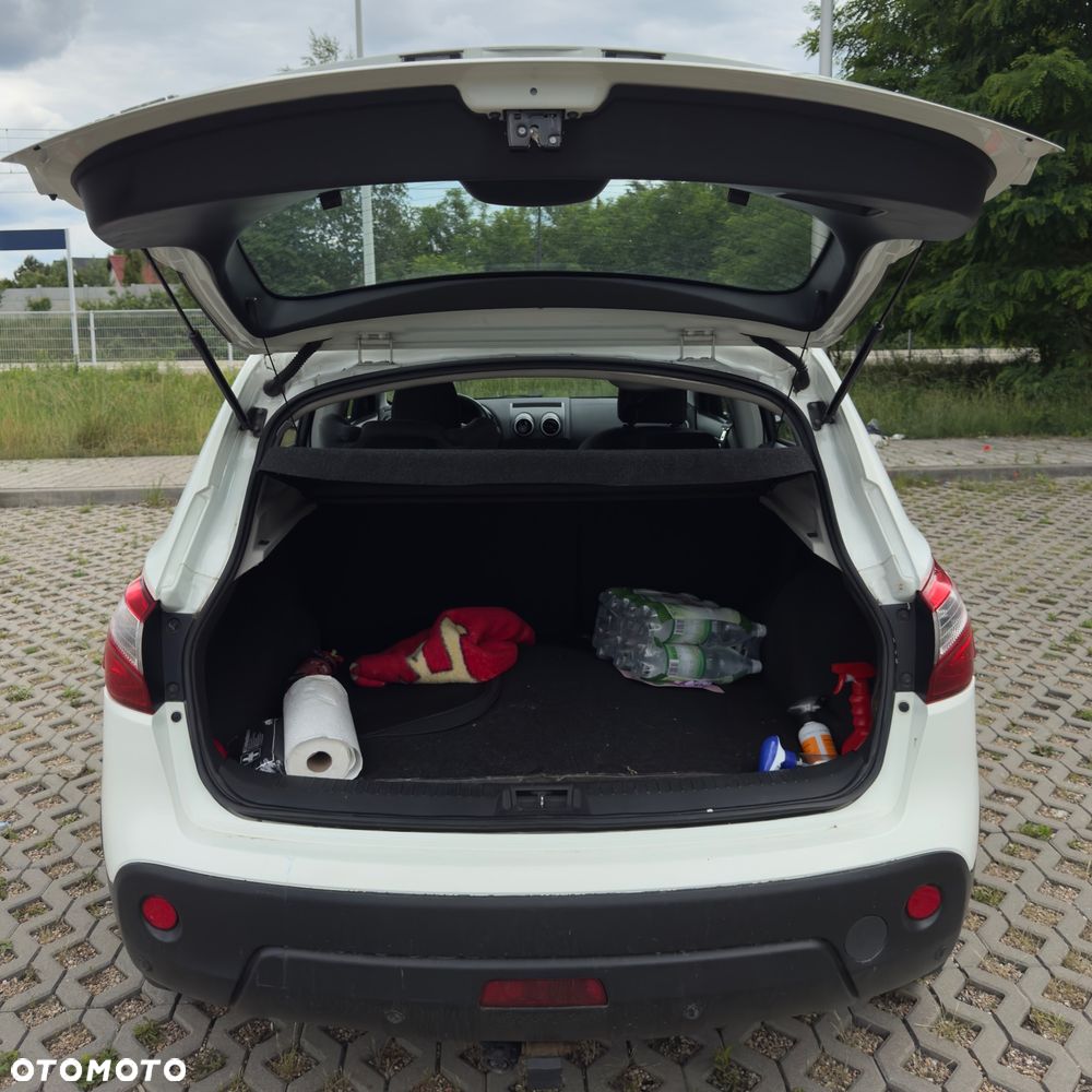 Nissan Qashqai - 14