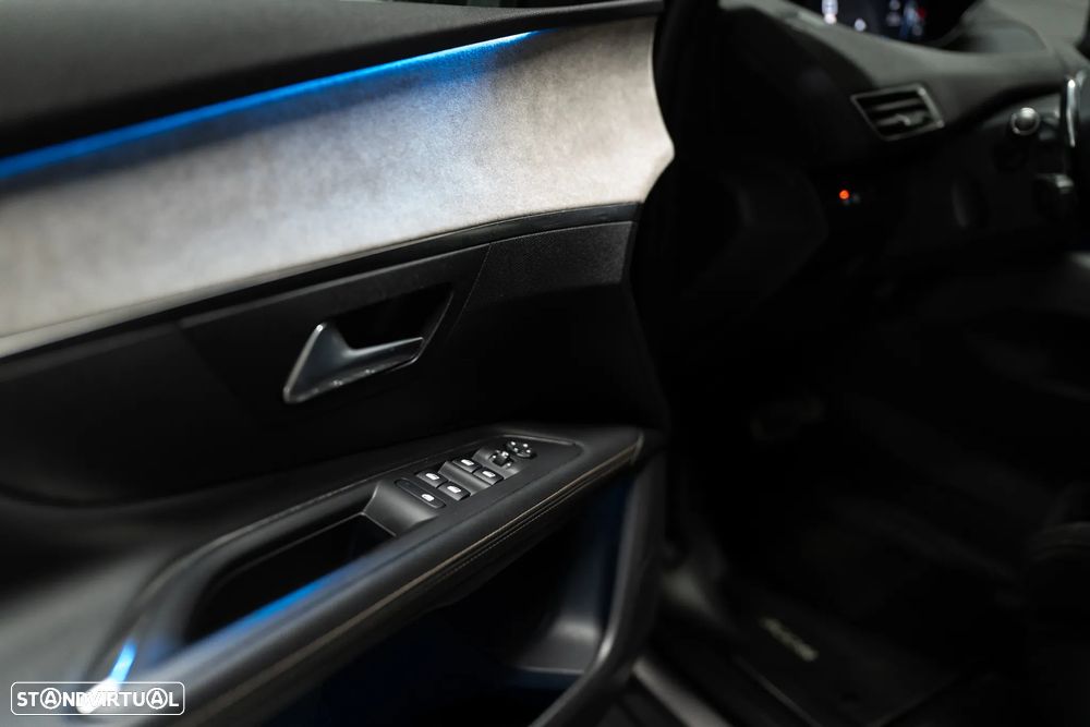 Peugeot 3008 1.5 BlueHDi GT Line EAT8 - 24