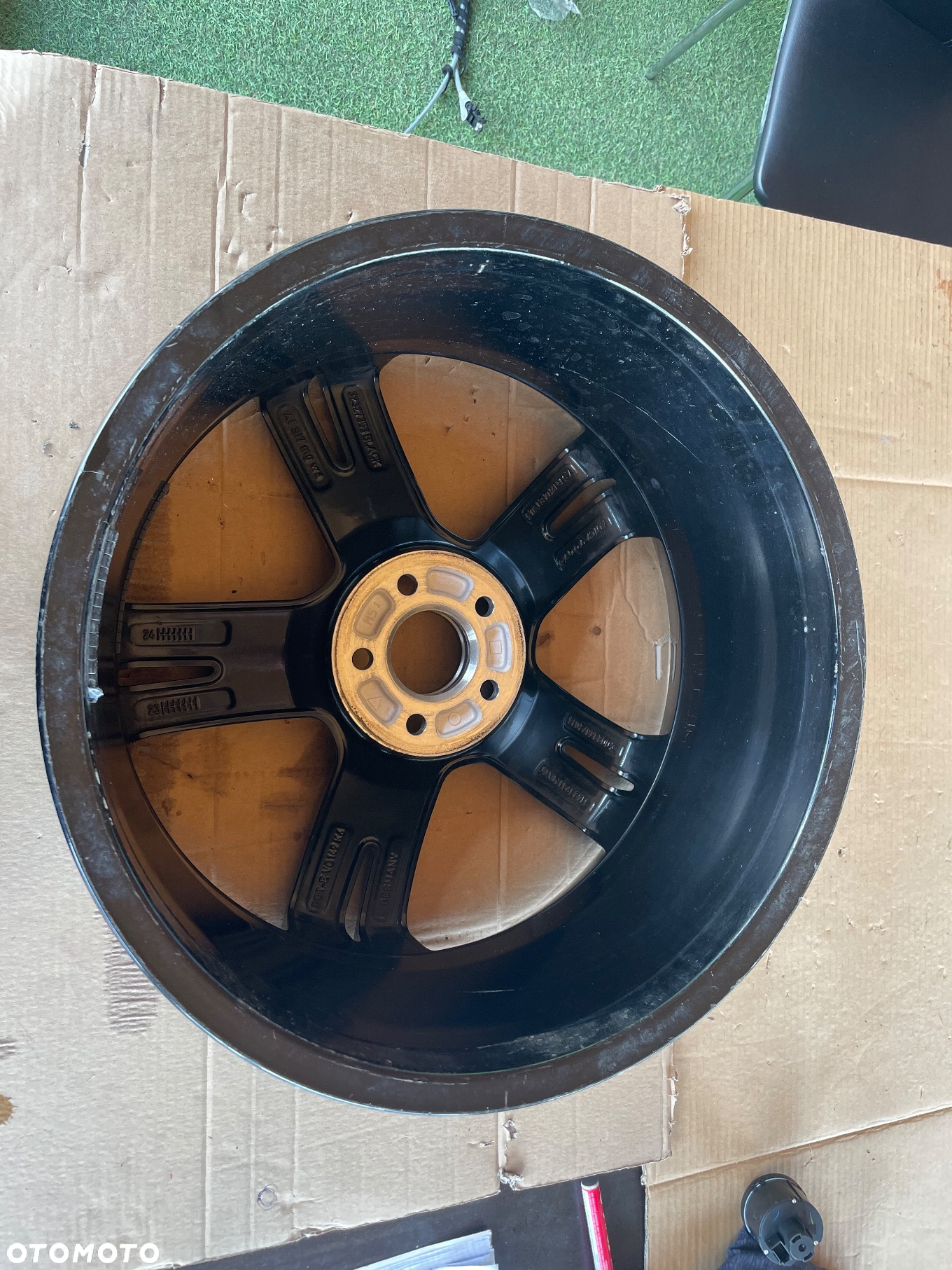 Volvo XC60 alufelga 7,5x19H2 ET50,5 32327353 - 3