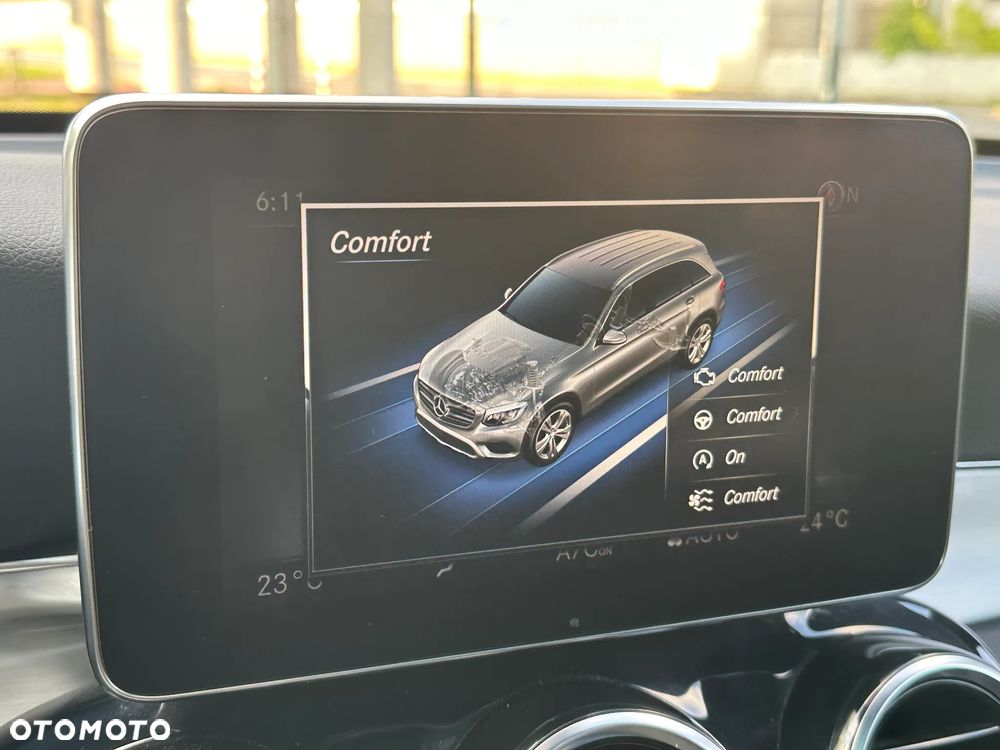 Mercedes-Benz GLC 300 4-Matic - 13