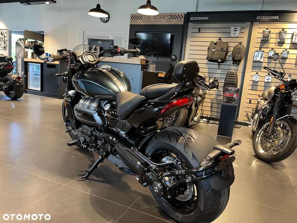 Triumph Rocket - 9