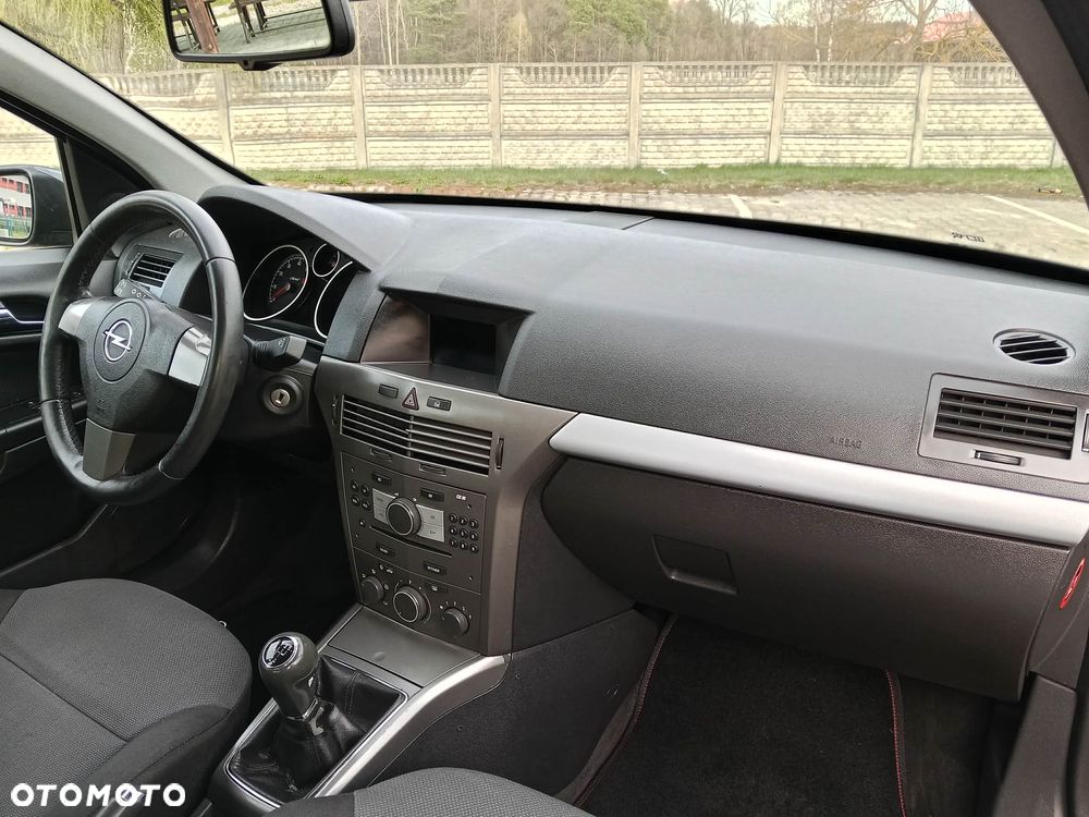 Opel Astra 1.6 Edition - 29