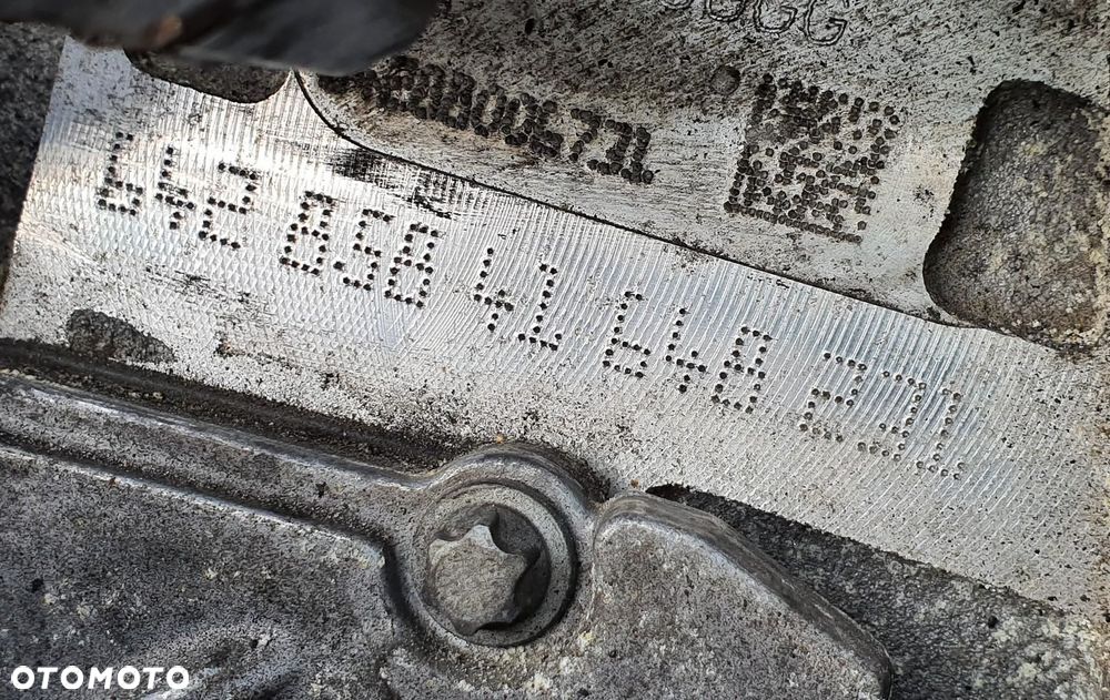 SILNIK 642858 MERCEDES W212 3.0 CDI V6 KOMPLETNY - 6