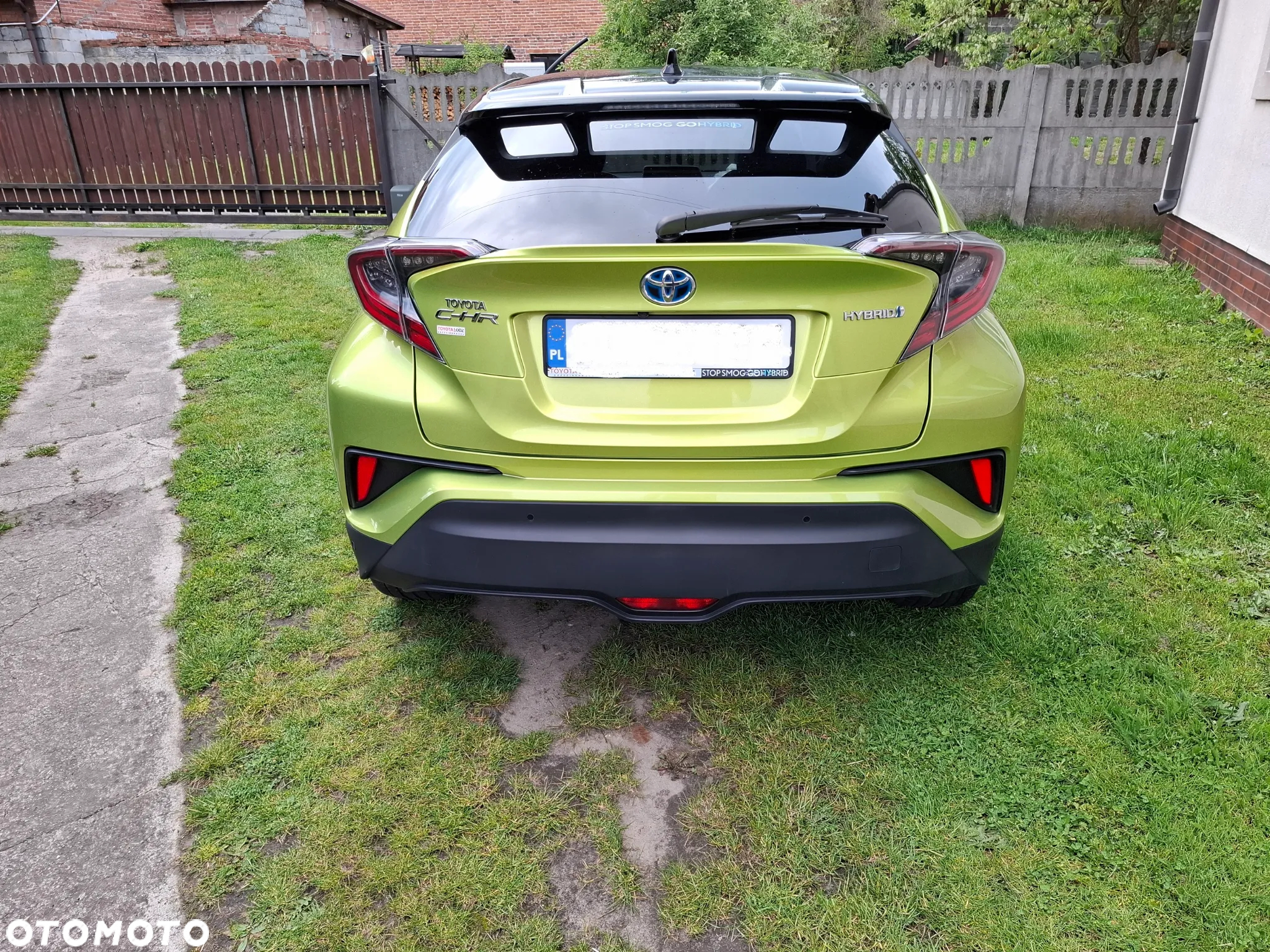 Toyota C-HR 1.8 Hybrid Neon Lime powered by JBL - 7