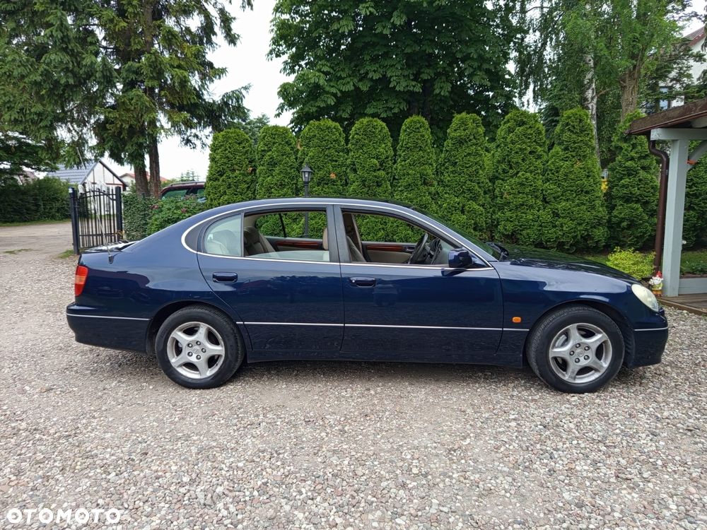 Lexus GS - 38