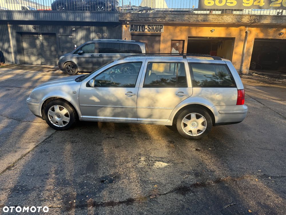 Volkswagen Bora Variant 1.6 - 13
