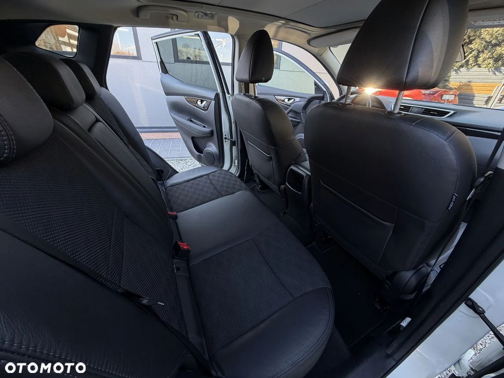 Nissan Qashqai 1.2 DIG-T Tekna - 19
