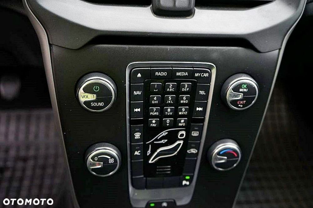 Volvo V40 - 17