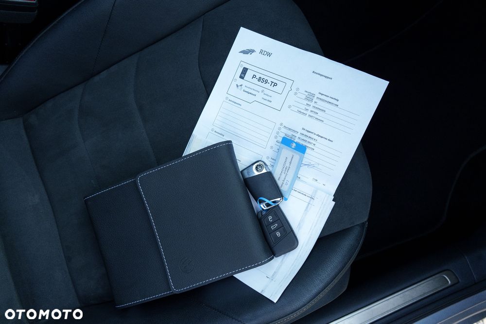 Volkswagen Arteon 2.0 TSI DSG R-Line - 29