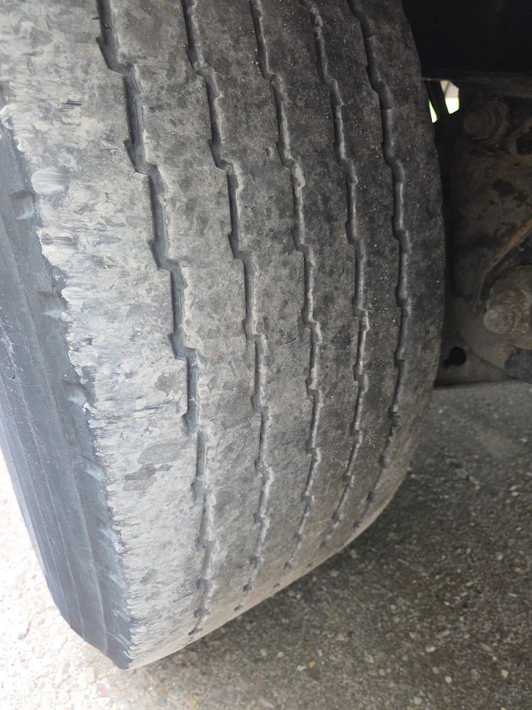 Krone Furgon Izoterma Box SZ kontener - 12