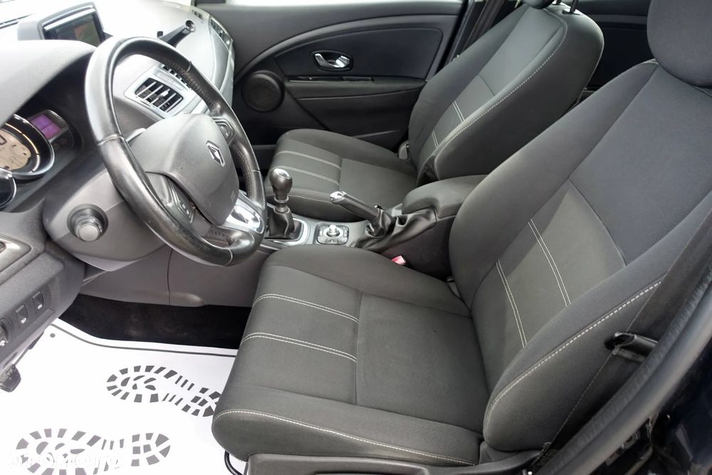 Renault Megane 1.5 dCi Dynamique - 10