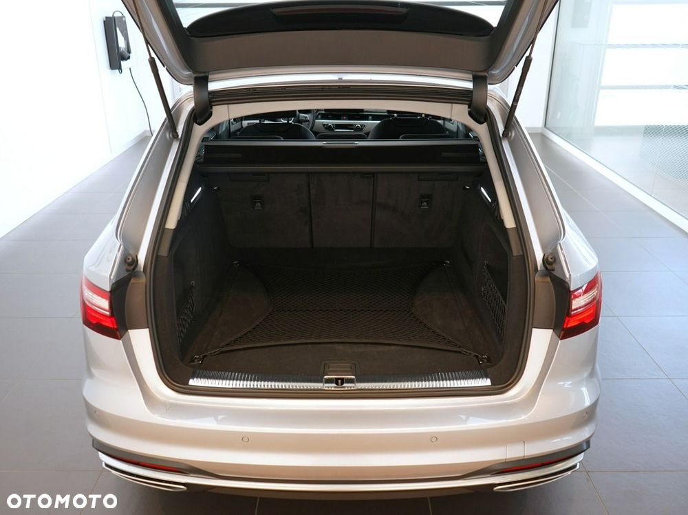 Audi A4 Avant - 10