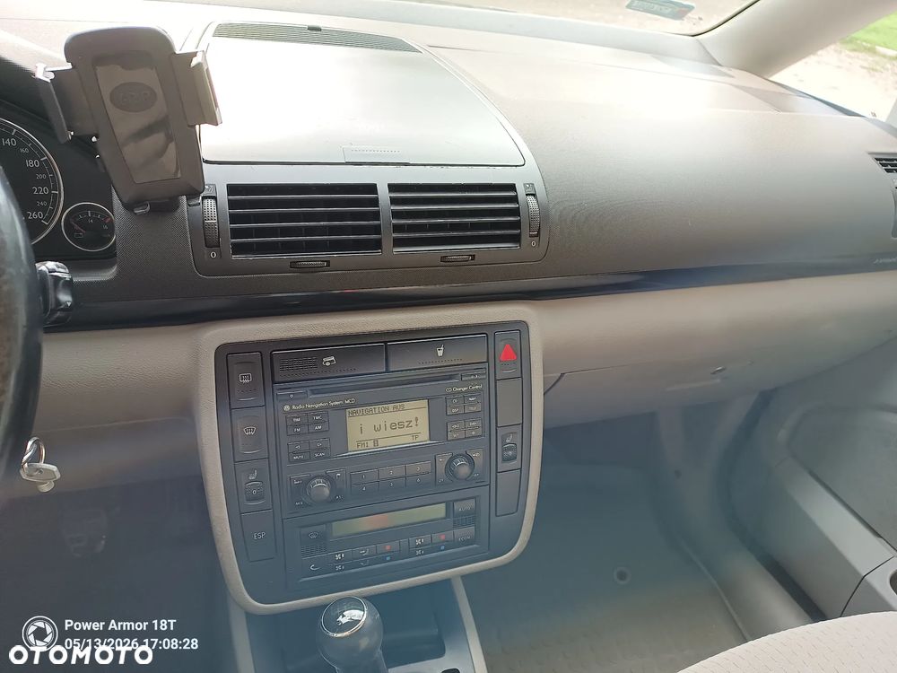Volkswagen Sharan - 8