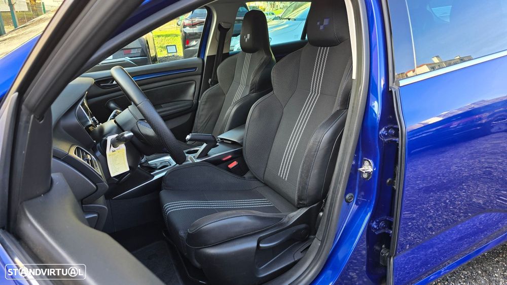 Renault Mégane Sport Tourer - 33