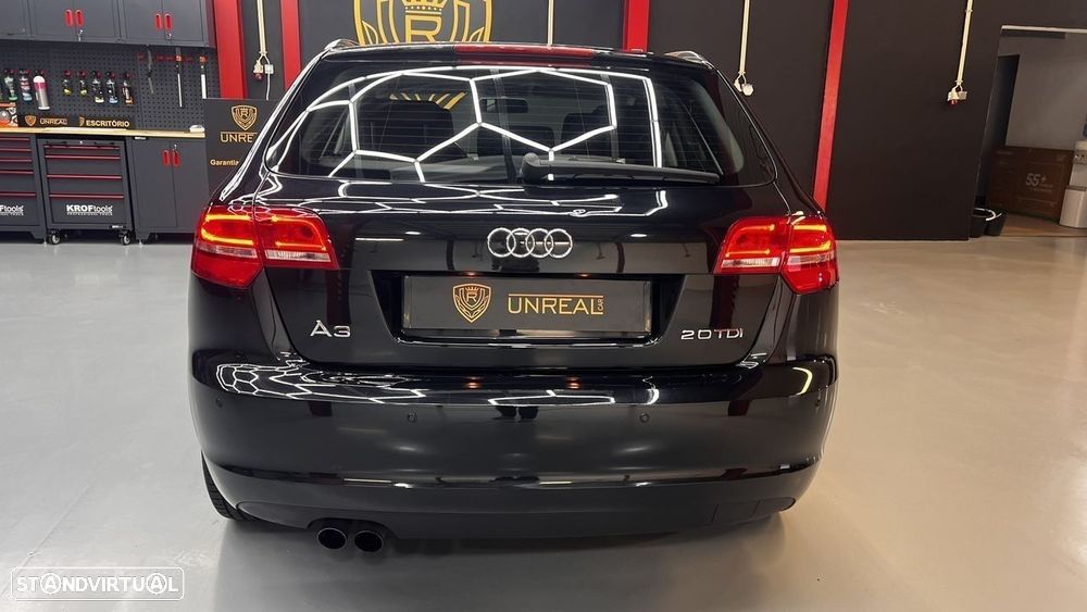 Audi A3 Sportback 2.0 TDi - 19