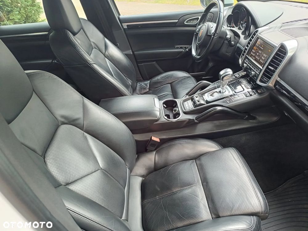 Porsche Cayenne Diesel Platinum Edition - 8