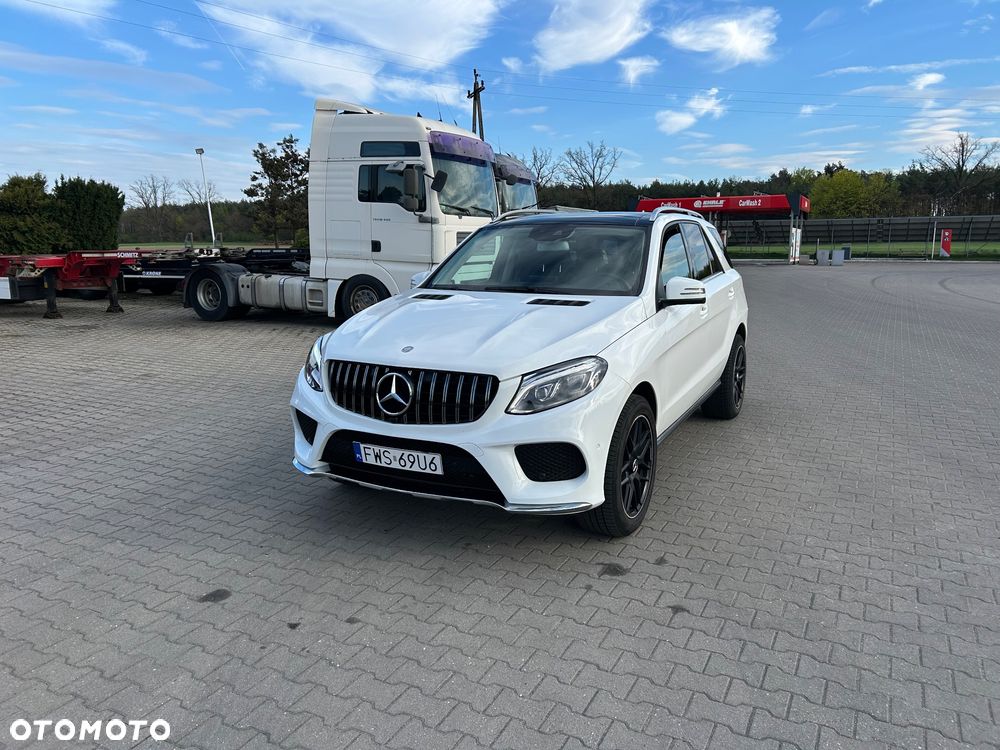 Mercedes-Benz GLE - 2