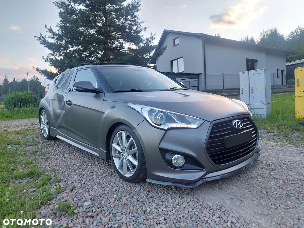 Hyundai Veloster 1.6 Turbo Premium - 16