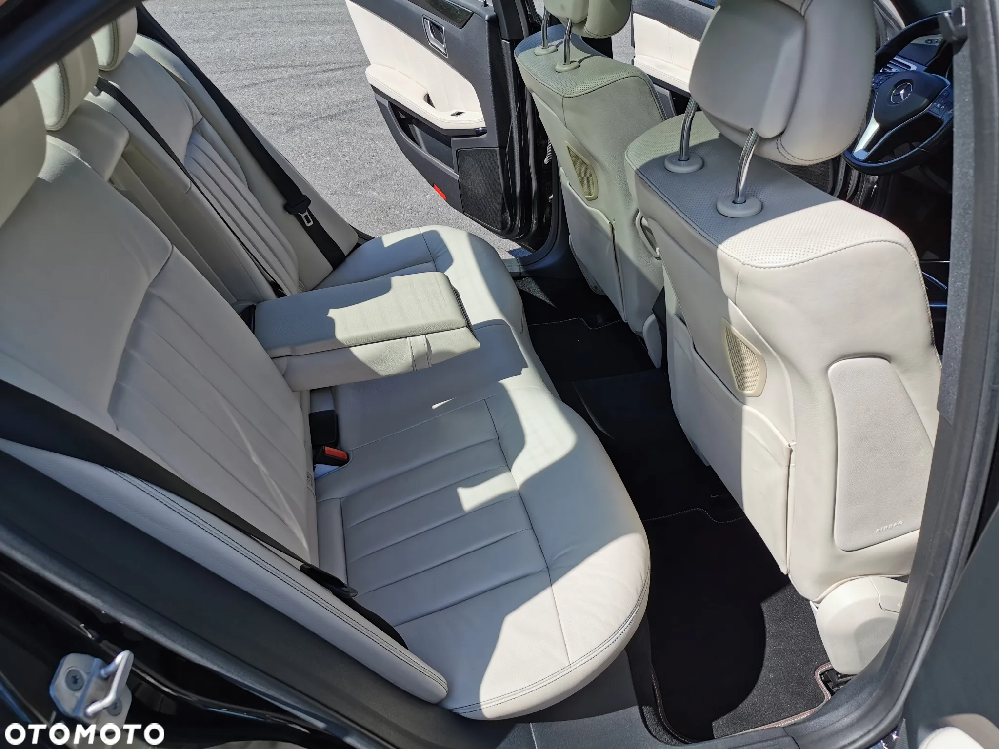 Mercedes-Benz Klasa E 220 BlueTEC 7G-TRONIC Avantgarde - 23