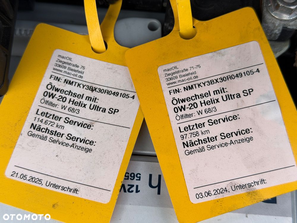 Toyota C-HR 1.2 Turbo Team Deutschland - 10