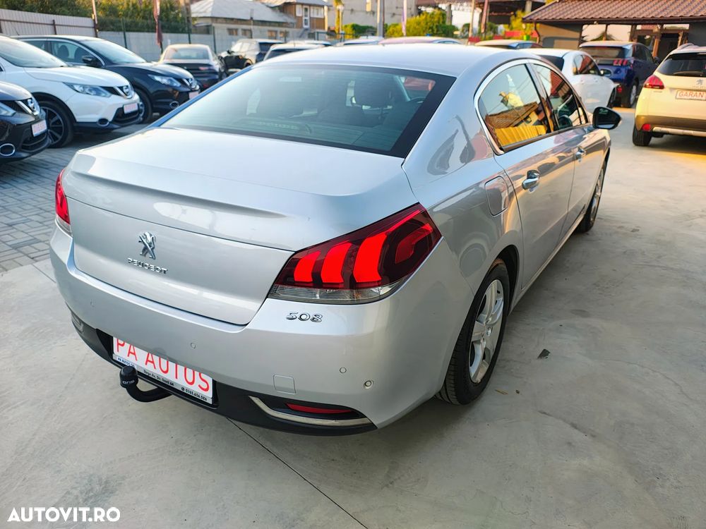 Peugeot 508 BlueHDi 120 EAT6 Stop&Start Allure - 24