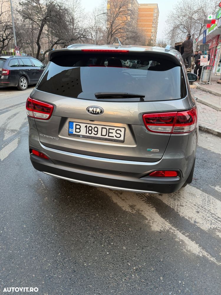 Kia Sorento 2.2 DSL 6AT 4x4 Cosmo - 14