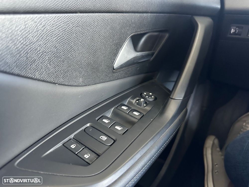 Peugeot 308 1.5 BlueHDi Allure - 20