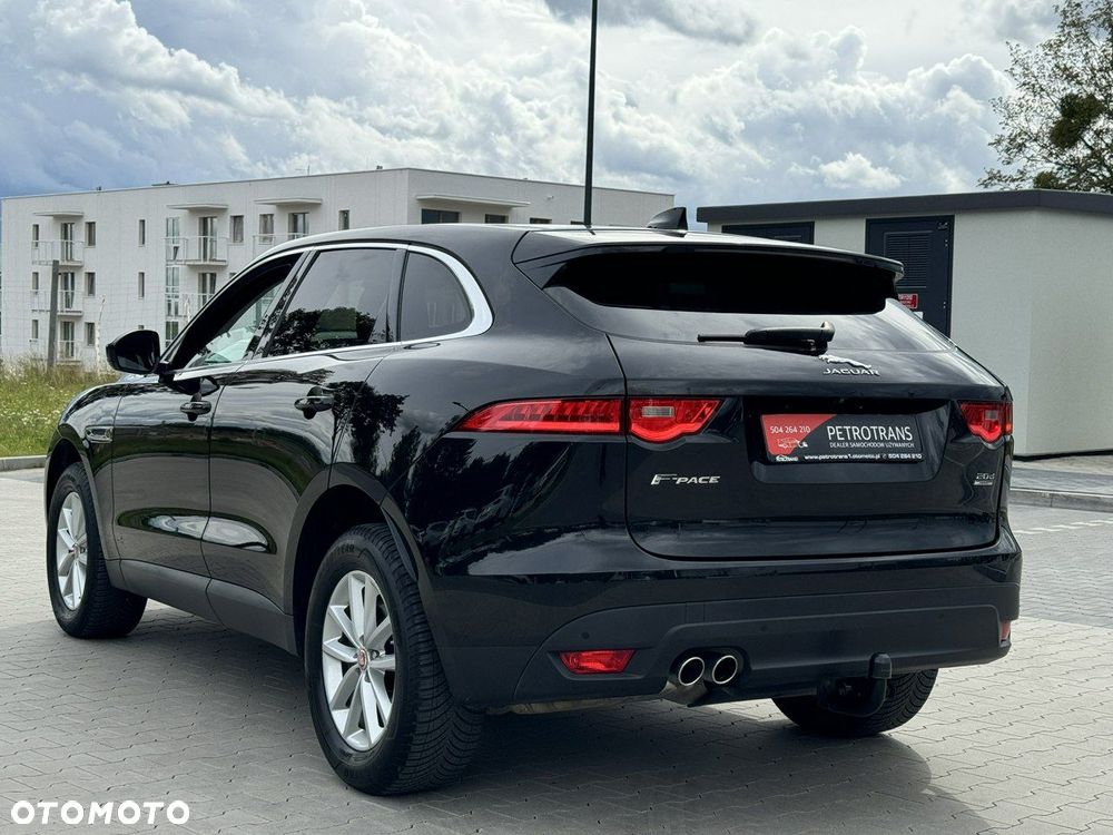 Jaguar F-Pace 2.0 i4D AWD Prestige - 8