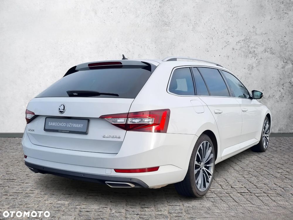 Skoda Superb 2.0 TSI L&K DSG - 5